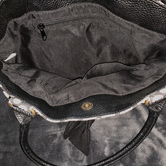 Purse - Picture 3 of 3